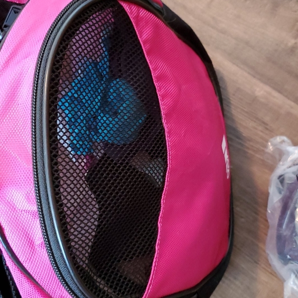 Adidas Pink Duffle Bag - Picture 4 of 6